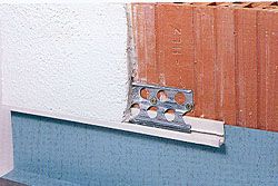 Blechanschlussprofilleiste für Mauerwerk
